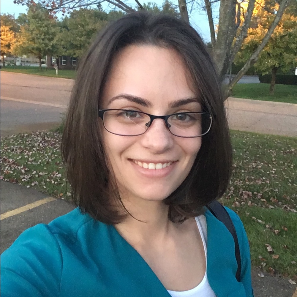 Meet your Posher, Melissa